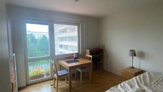 Apartments in Solna - photo 1