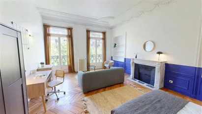 Room for rent in Paris 17ème arrondissement, Paris