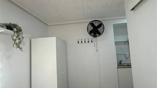 Rooms in Burjassot - photo 9
