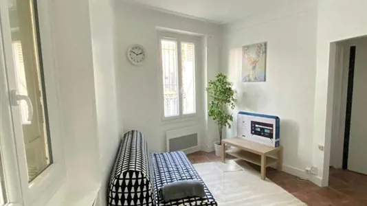 Apartments in Paris 17ème arrondissement - photo 2