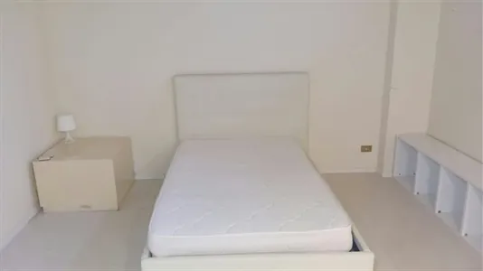 Rooms in Roma Municipio XV – Cassia/Flaminia - photo 8