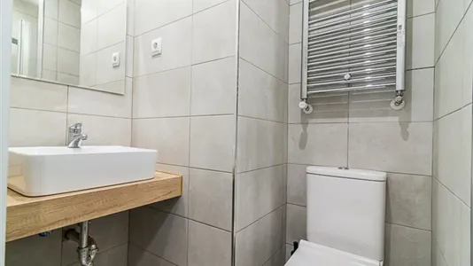 Rooms in Madrid Tetuán - photo 9