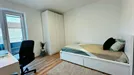Room for rent, Trento, Trentino-Alto Adige, &lt;span class=&quot;blurred street&quot; onclick=&quot;ProcessAdRequest(14072378)&quot;&gt;&lt;span class=&quot;hint&quot;&gt;See streetname&lt;/span&gt;[xxxxxxxxxxxxx]&lt;/span&gt;