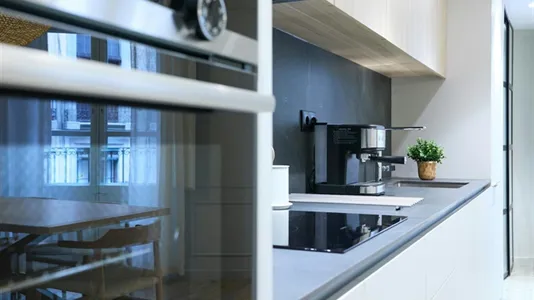 Apartments in Barcelona Ciutat Vella - photo 10