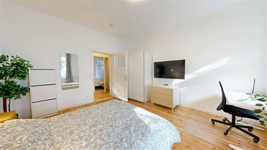Apartments in Location is not specified - photo 2