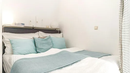 Apartments in Vienna Alsergrund - photo 8