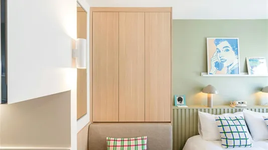 Apartments in Lyon - photo 7