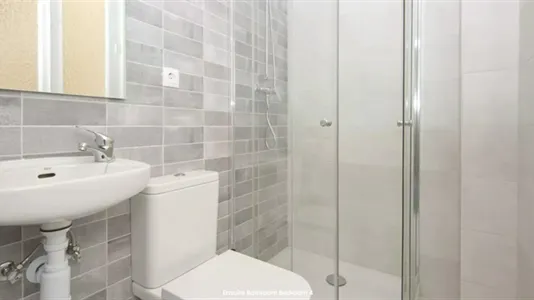 Rooms in Madrid Salamanca - photo 4