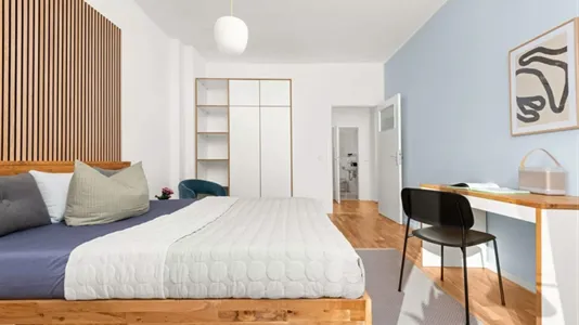 Apartments in Berlin Neukölln - photo 4