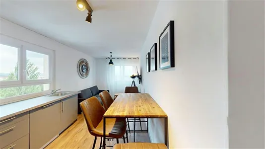 Rooms in Saint-Julien-en-Genevois - photo 6