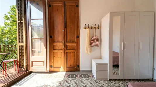 Rooms in Barcelona Eixample - photo 1