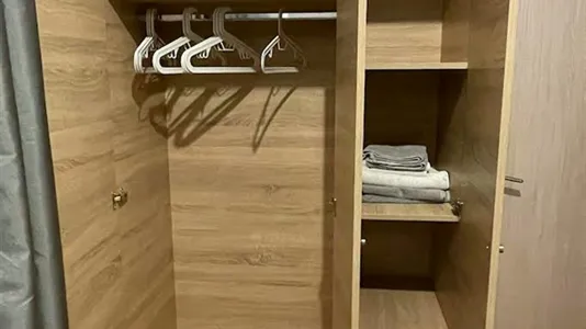 Rooms in Volos - photo 3