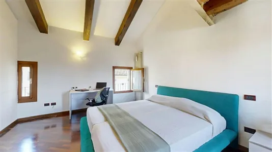 Rooms in Vicenza - photo 3
