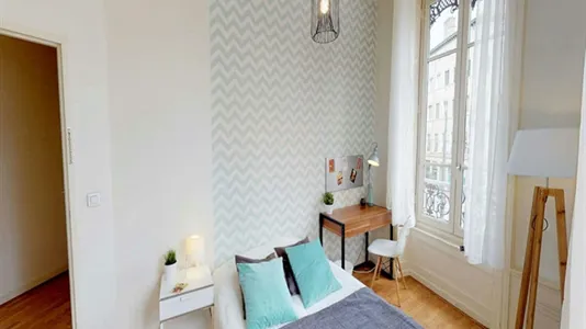 Rooms in Lyon - photo 2