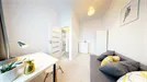 Room for rent, Gliwice, Śląskie, &lt;span class=&quot;blurred street&quot; onclick=&quot;ProcessAdRequest(14157068)&quot;&gt;&lt;span class=&quot;hint&quot;&gt;See streetname&lt;/span&gt;[xxxxxxxxxxxxx]&lt;/span&gt;