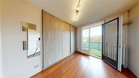 Apartments in Saint-Étienne - photo 5
