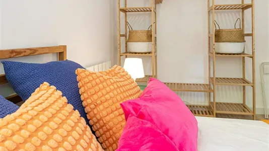 Rooms in Barcelona Eixample - photo 4