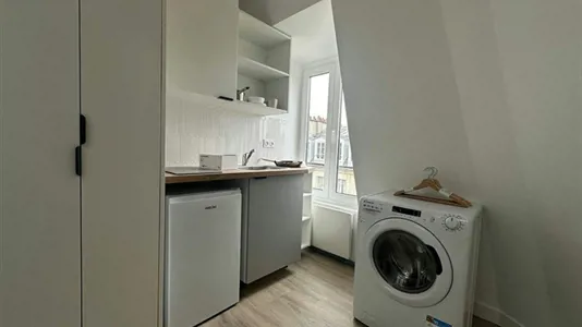 Apartments in Paris 8ème arrondissement - photo 3