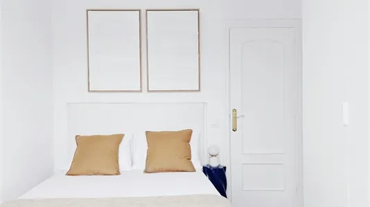 Apartments in Barcelona Eixample - photo 10