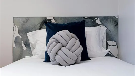 Rooms in Madrid Centro - photo 5