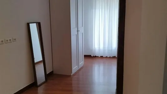Rooms in Santander - photo 3
