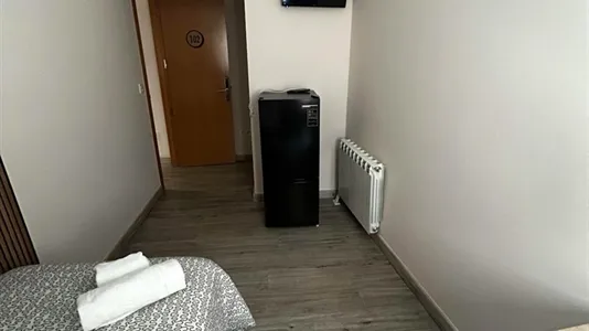 Rooms in León - photo 5