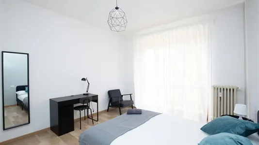 Rooms in Milano Zona 2 - Stazione Centrale, Gorla, Turro, Greco, Crescenzago - photo 8