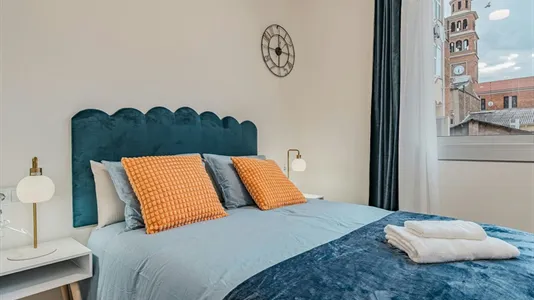 Rooms in Cornellà de Llobregat - photo 5