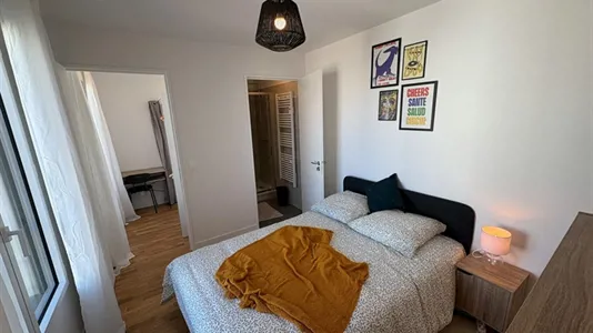 Rooms in Nanterre - photo 1