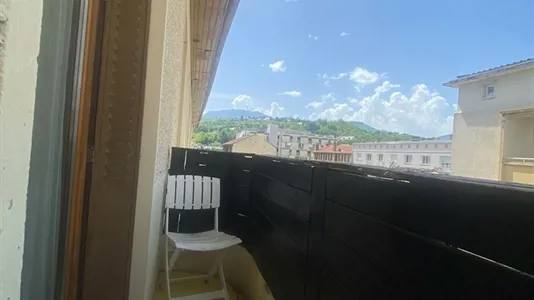 Rooms in Chambéry - photo 3