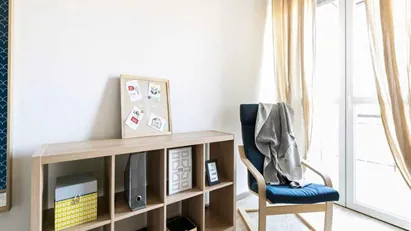 Room for rent in Buccinasco, Lombardia