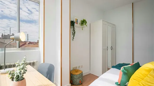 Rooms in Madrid Tetuán - photo 9