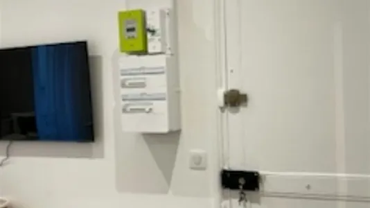 Apartments in Paris 7ème arrondissement - photo 8