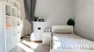 Room for rent, Bologna, Emilia-Romagna, Via Giovanni Segantini