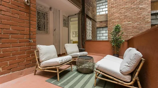 Rooms in Barcelona Eixample - photo 7