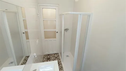 Rooms in Granada - photo 8