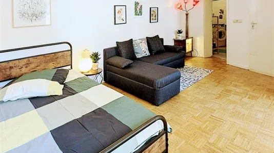 Apartments in Berlin Friedrichshain-Kreuzberg - photo 9