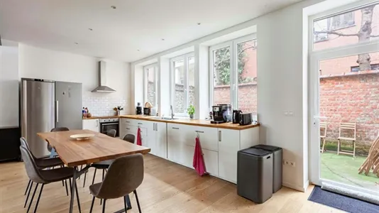 Rooms in Brussels Sint-Gillis - photo 4