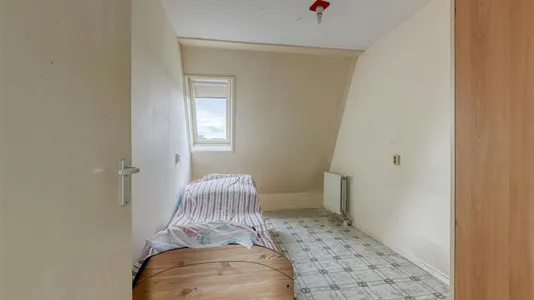 Houses in Location is not specified - photo 8