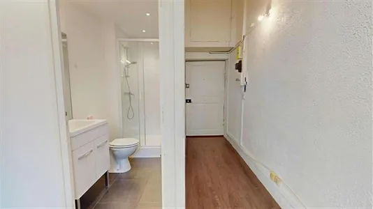Apartments in Lyon - photo 7