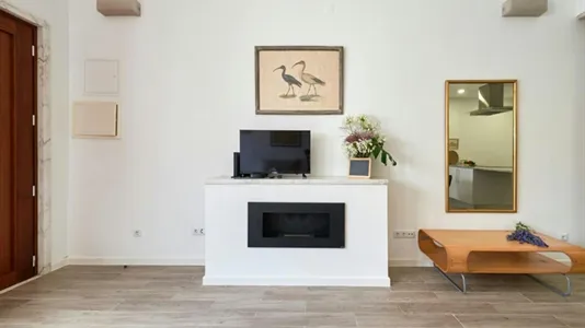Apartments in Amsterdam Centrum - photo 3