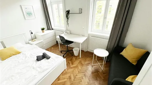 Rooms in Wien Neubau - photo 2