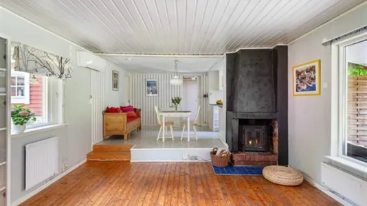 Houses in Norrtälje - photo 10