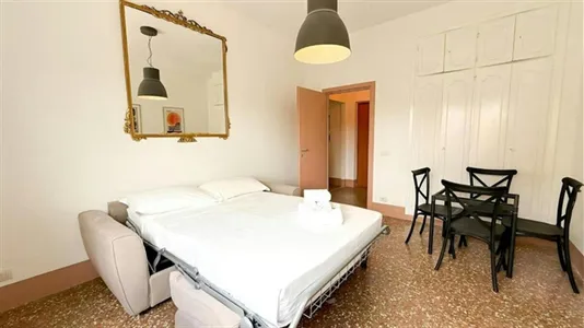 Apartments in Roma Municipio VII – Appio-Latino/Tuscolano/Cinecittà - photo 2