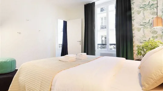 Apartments in Paris 2ème arrondissement - Bourse - photo 3