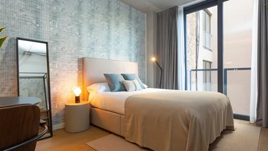 Apartments in Barcelona Eixample - photo 4