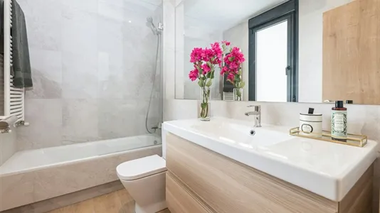 Apartments in Madrid Retiro - photo 8