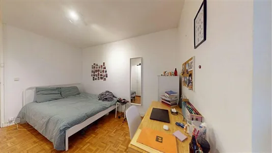 Rooms in Lyon - photo 2