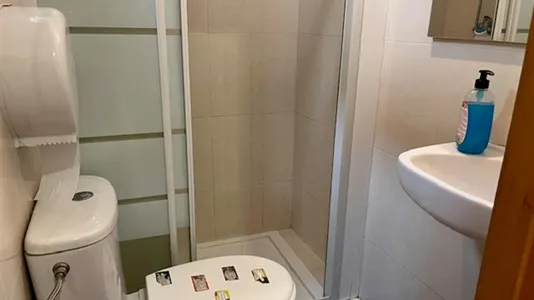 Rooms in Córdoba - photo 7