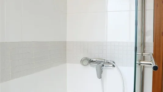 Rooms in Madrid Moncloa-Aravaca - photo 10